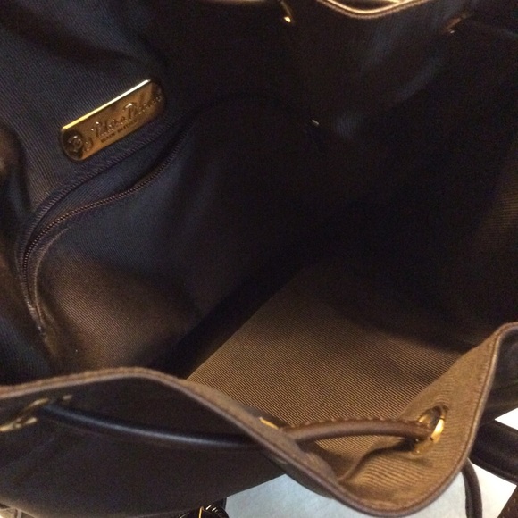 ❌ SOLD ❌. Paloma Picasso Shoulder Bag - Picture 5 of 8